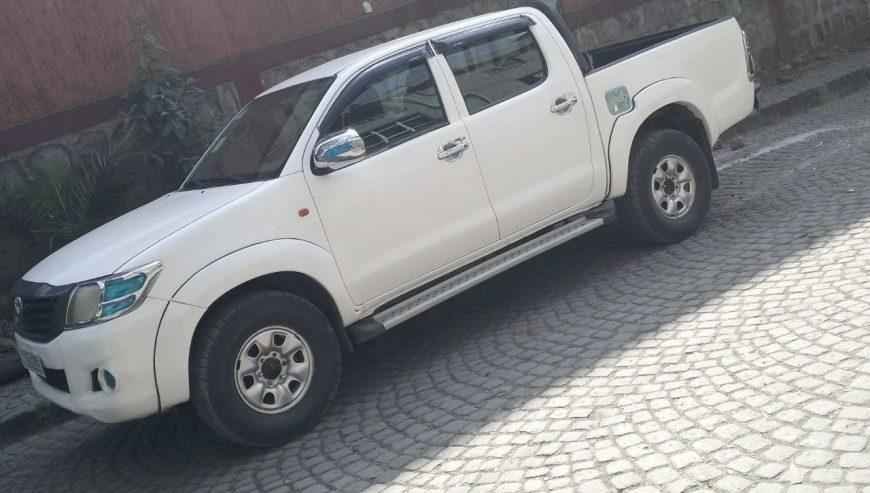 2011 Model-Toyota Hilux Double