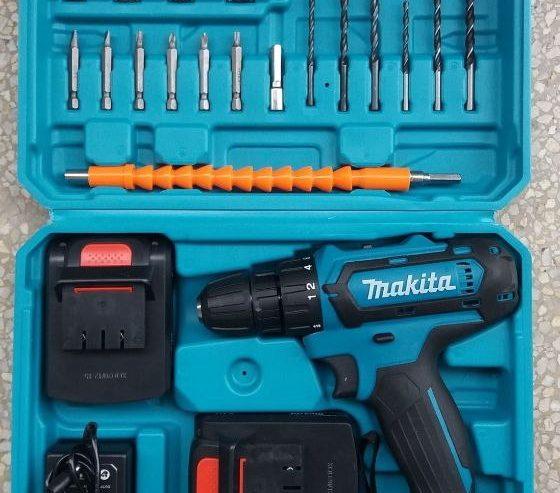 Makita Rechargeable Drill