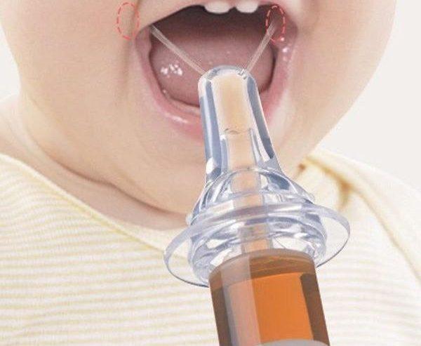 Baby Medicine Feeder