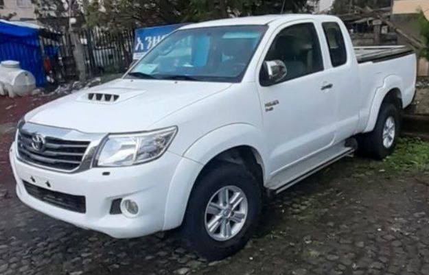 2012 Model-Toyota Hilux Extra Cab