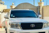 2012 Model-Toyota Landcruiser v8