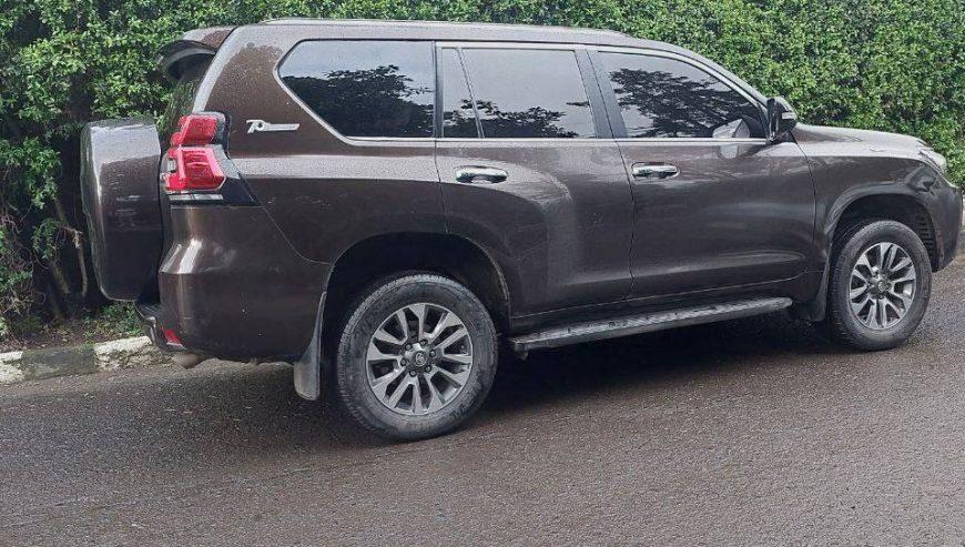 2020 Model-Toyota Land Cruiser Prado